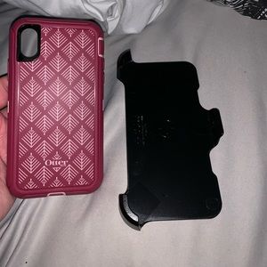 IPhone XS otter box defender case